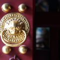 風水で毎日お金を呼び込む！習慣化したい貯金箱・通帳のケアとメンテナンス