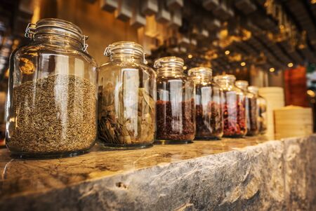 家族の健康運を高める調味料保存の風水ポイントとおすすめグッズ